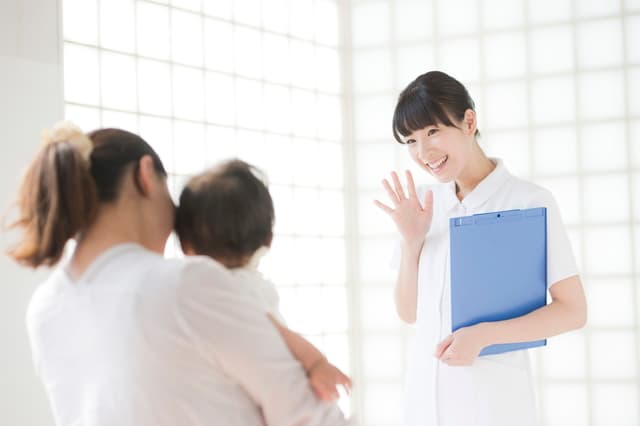 1ヶ月～半年に一回の定期検診を